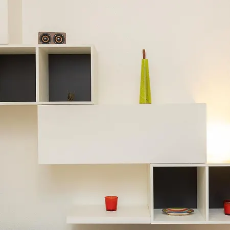 Daire Acaia By In