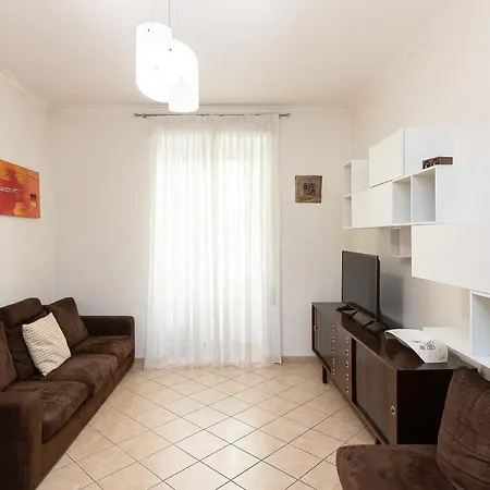Acaia By In Daire